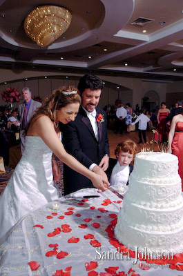 Best Saint Demetrios Greek Orthodox Church and Daytona Beach Plaza wedding photographer - Sandra Johnson (SJFoto.com)